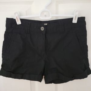 H&M women's size 6 shorts